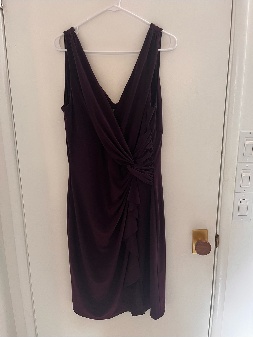 Lauren Ralph Lauren Sleeveless V-Neck Twist Front Midi Dress in Plum